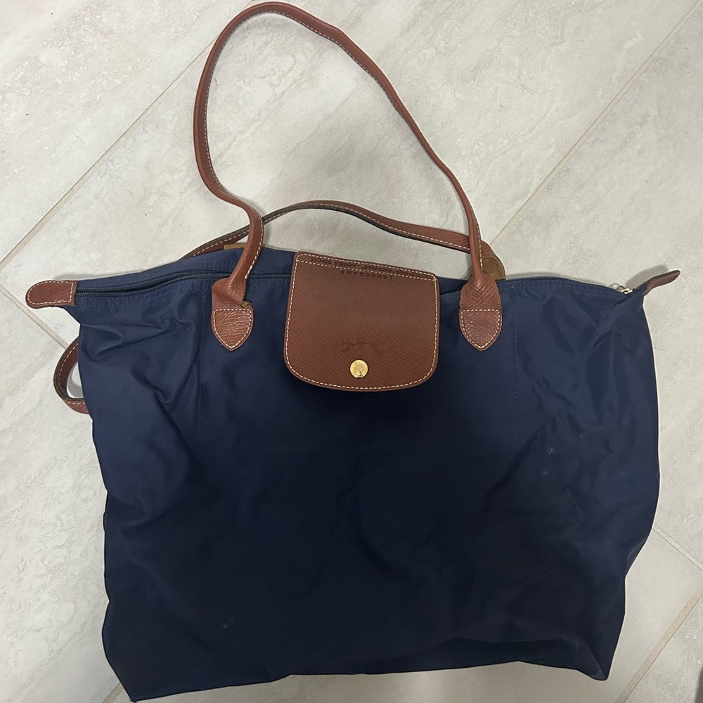 Longchamp